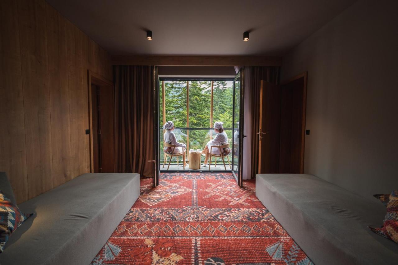Hotel Nomad Белашница Экстерьер фото